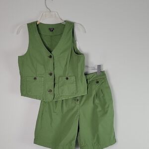 J. Crew green patch pocket chino vest + matching shorts set 4 CA421 CA499 cotton